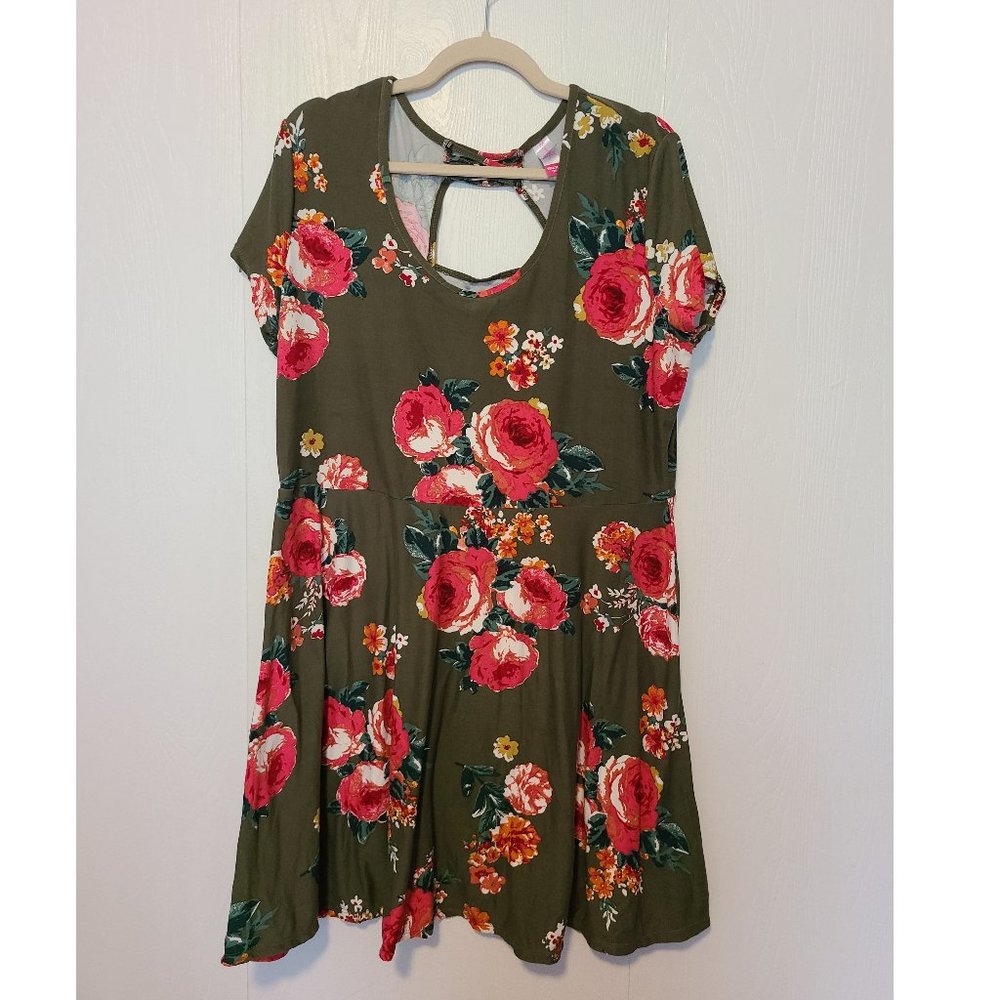 No Boundaries floral dress